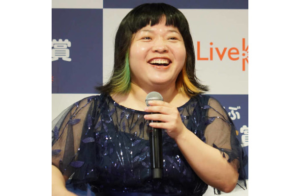 “絶対に焼きたくない”おかずクラブ・オカリナが購入した話題の日傘「本気を感じる」