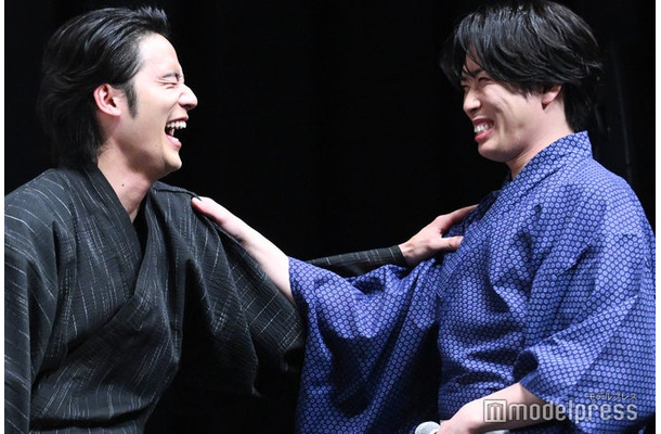 「火喰鳥を、喰う」完成披露試写会に出席した水上恒司、宮舘涼太（C）モデルプレス