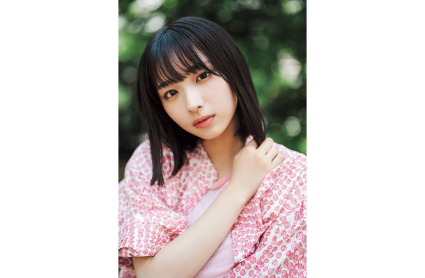 「B.L.T.2025年10月号」ローソンエンタテインメント購入特典ポストカード【大野愛実 （日向坂46）】（提供写真）