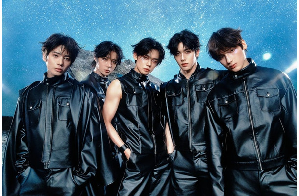 TOMORROW X TOGETHER（P）＆（C） BIGHIT MUSIC