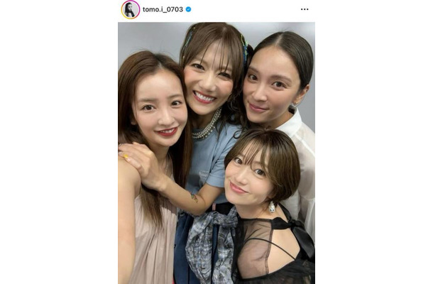 元AKB48板野友美、秋元才加＆大島優子＆宮澤佐江との“チームK”SHOTに反響「皆変わらない」「最高すぎるエモい」