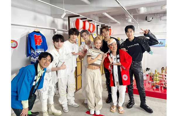 （左後列から）NCT DREAM・東方神起、（前列）HYOYEON、ナインティナイン（C）フジテレビ