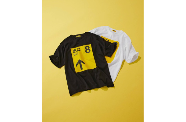 コラボTシャツ ￥3,490（税込）／『8番出口』 × and ST アパレルコラボ