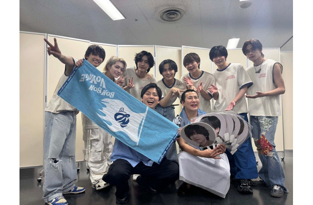 なにわ男子、コットン（C）テレビ朝日