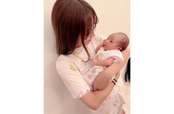 辻希美、長女・希空と次女のお揃い部屋着SHOTにしみじみ「こんな日が来るとは」