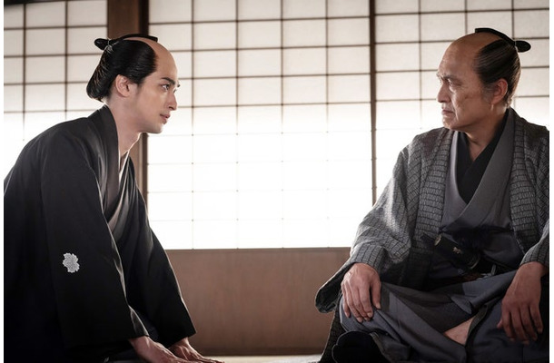 横浜流星、渡辺謙「べらぼう～蔦重栄華乃夢噺～」第34話（C）NHK