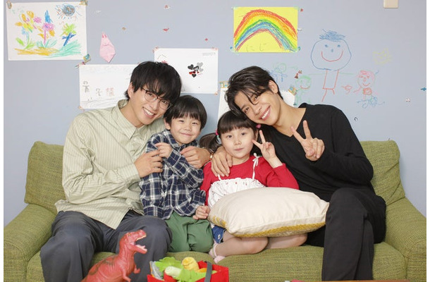 白洲迅、櫻、棚橋乃望、松島聡「パパと親父のウチご飯」（C）テレビ朝日