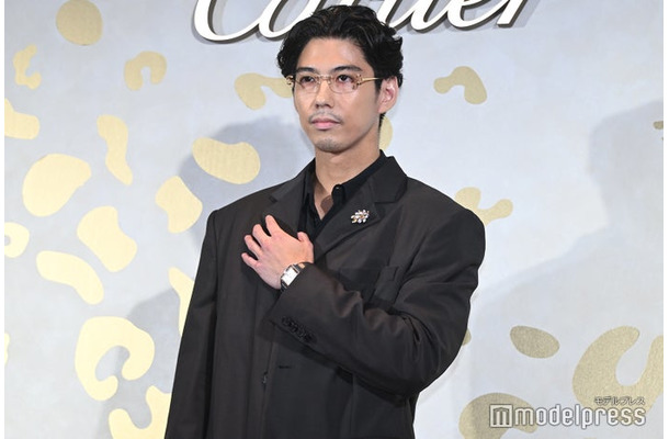 賀来賢人（C）モデルプレス
