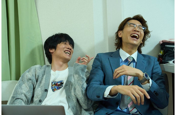 風間俊介、庄司浩平（C）マミタ・libre／「40までにしたい10のこと