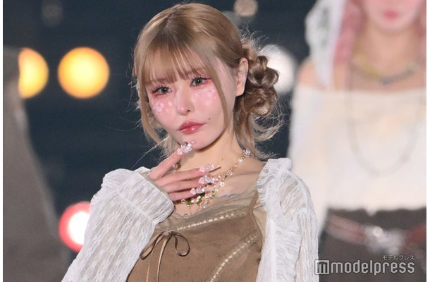 戦慄かなの(C)モデルプレス