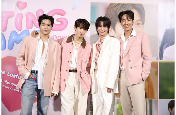 マーチ＝チュターウット・パッタラガムポン、向井康二、フルーク＝ナタット、ユド＝タンタット（C）datinggame2025