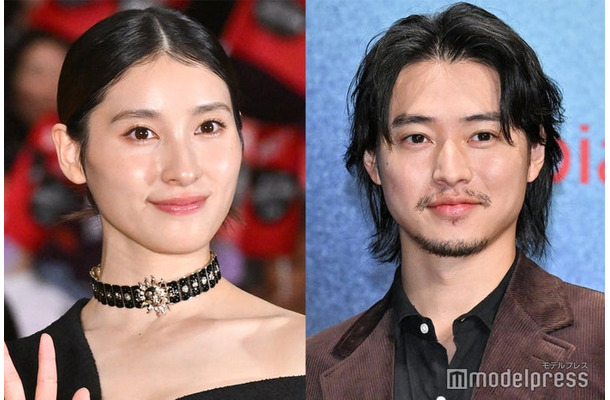 土屋太鳳、山崎賢人（C）モデルプレス