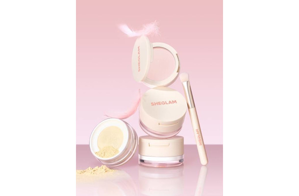 SHEGLAM、秋肌を美しく仕上げる新作セッティングパウダー「Insta-Ready Ultra-Fine Blur & Lift Setting Powder Duo」が登場！
