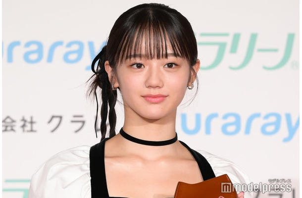 「第21回クラリーノ美脚大賞2025」に出席した中島瑠菜（C）モデルプレス
