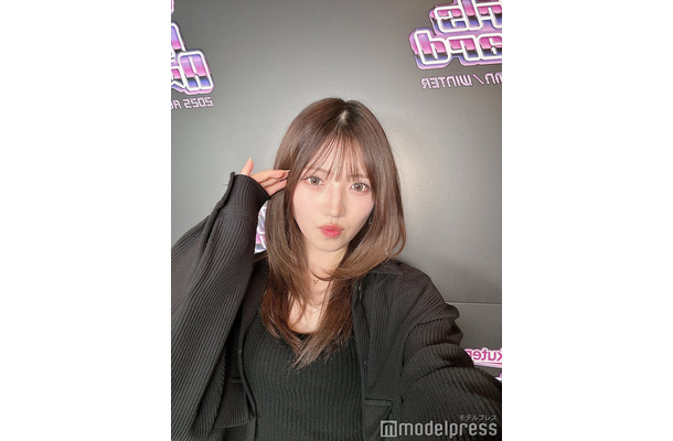 モデルプレスのインタビューに応じた村山彩希（C）モデルプレス
