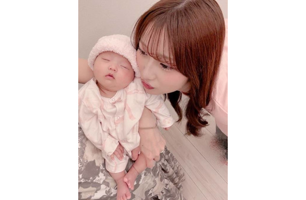 辻希美、長女・希空と“そっくり”次女の寝顔SHOTを公開「18年後はねねみたいになるのかな?!」
