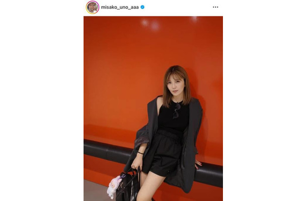 「スタイル良すぎ！！」宇野実彩子、すらり美脚のジャケットコーデに絶賛の声「産後とは思えない」