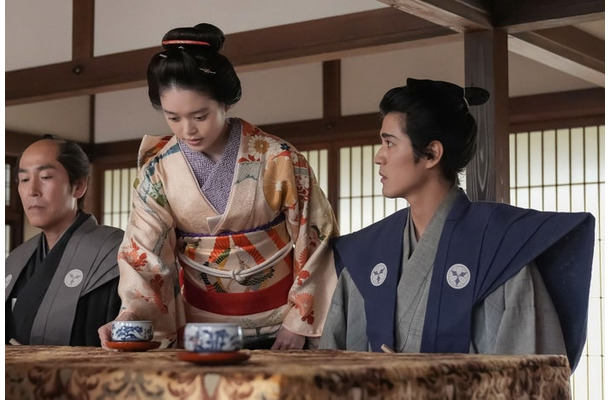 高石あかり、寛一郎「ばけばけ」第10話(C)NHK