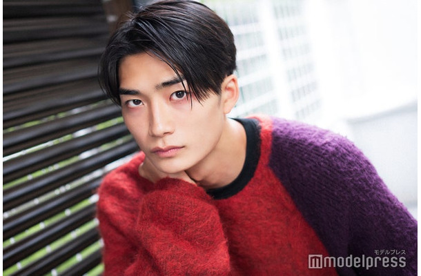モデルプレスのインタビューに応じた大久保琉唯（C）モデルプレス
