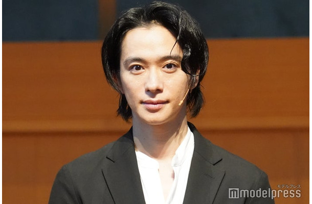 朗読会「『葉葉葉』-わたしはあなたか-」の取材会に出席した戸塚祥太(C)モデルプレス