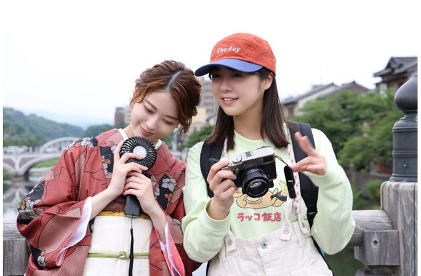 岩本蓮加、冨里奈央「ふたりエスケープ」第5話（C）田口囁一・一迅社／「ふたりエスケープ」製作委員会