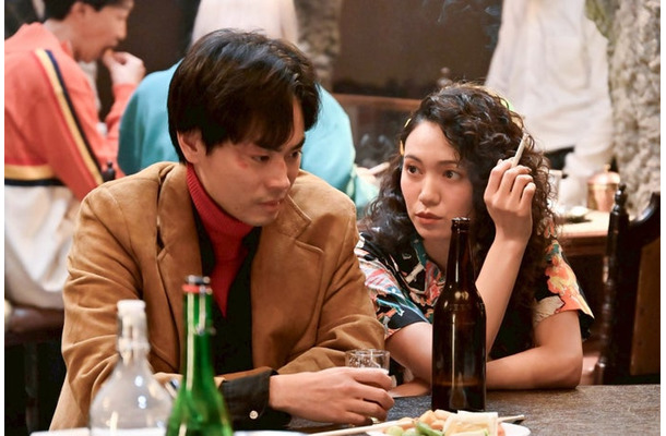 菅田将暉、二階堂ふみ「もしもこの世が舞台なら、楽屋はどこにあるのだろう」第5話(C)フジテレビ