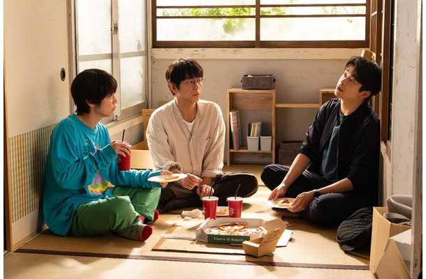 手越祐也、及川光博、井之脇海「ぼくたちん家」第5話（C）日本テレビ