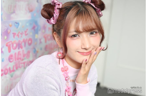 しなこ（C）モデルプレス