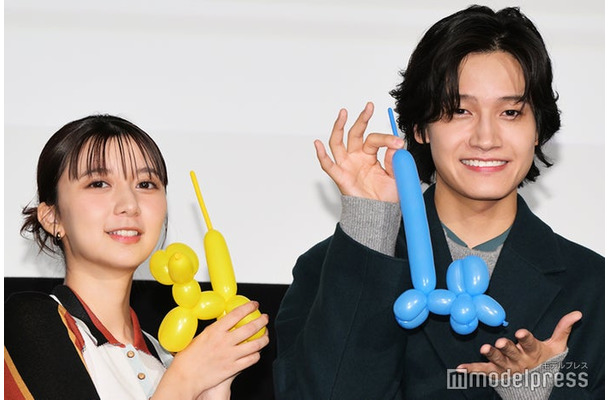 映画「トリツカレ男」公開記念舞台挨拶に出席した上白石萌歌、佐野晶哉（C）モデルプレス