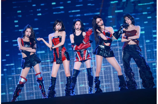 LE SSERAFIM／HONG EUNCHAE、KIM CHAEWON、SAKURA、HUH YUNJIN、KAZUHA（P）＆（C）SOURCE MUSIC