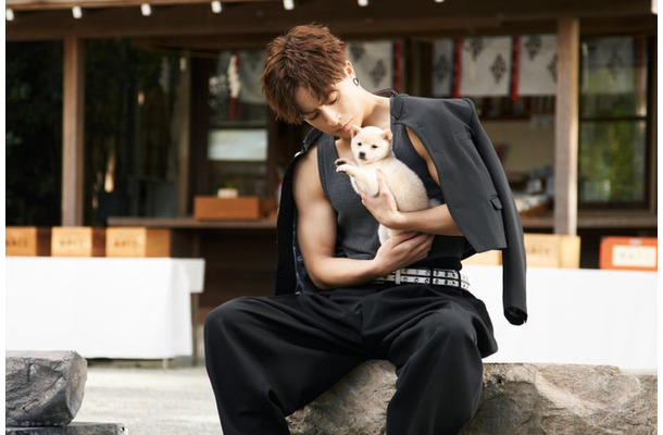 白濱亜嵐(C)2025「ロマンティック・キラー」製作委員会(C)百世渡/集英社