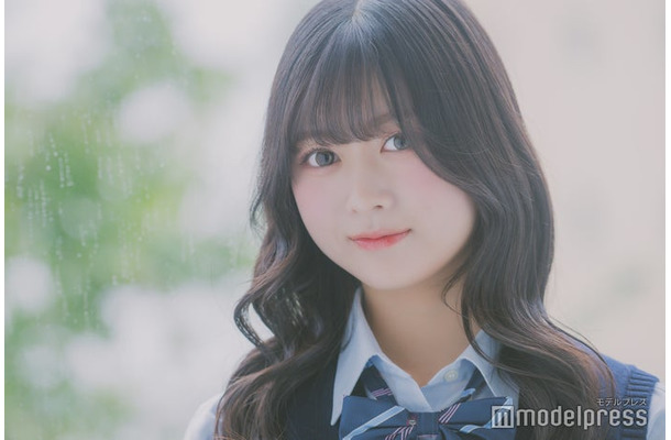モデルプレスのインタビューに応じたゆなさん（C）モデルプレス