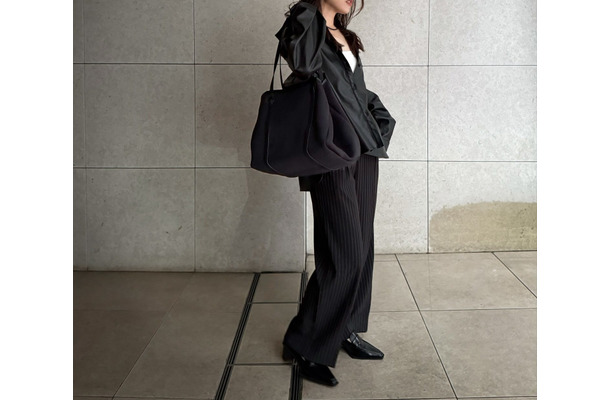 忙しい日こそ頼りたい！オールブラックで叶える、きれいめきちんとスタイル【40代の毎日コーデ】