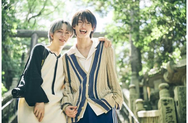 げんじぶ杢代和人&長野凌大、仲良く寄り添ってにっこり!初めての2人旅で見せた“素の魅力”