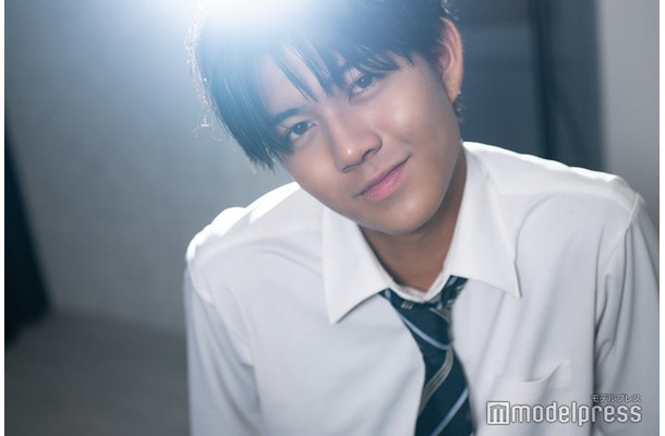 モデルプレスのインタビューに応じた安藤志音くん（C）モデルプレス