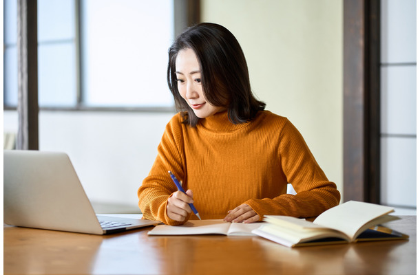 52歳女性「自分の人生、本当は何がしたい?」安定を手放して、本音の人生を歩みたくなった理由とは