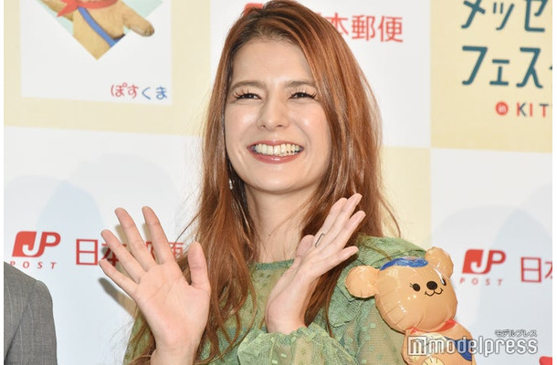 スザンヌ（C）モデルプレス