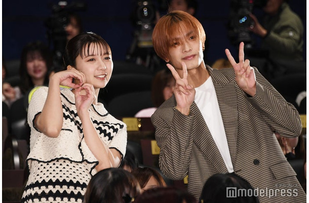 会場をロマンティックで満たした上白石萌歌&高橋恭平(C)モデルプレス