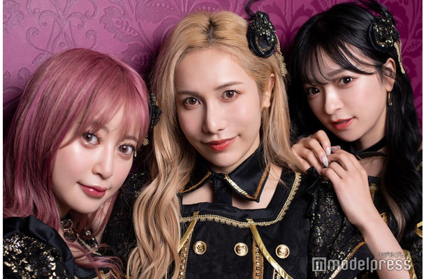 ヘラヘラ三銃士（まりな、ありしゃん、さおりん）（C）モデルプレス