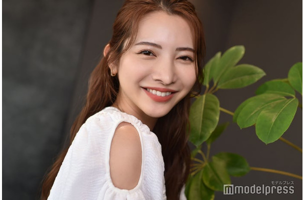 尾崎美紀(C)モデルプレス