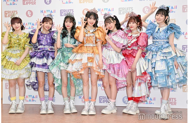 FRUITS ZIPPER(C)モデルプレス