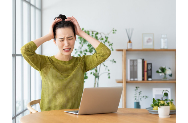 「頭皮はベタつき、フケや臭いも」頑なに洗髪を拒否。認知症の義母が「洗う必要はない」と思い込んでしまった意外な理由とは【2025年度ベスト記事セレクション】