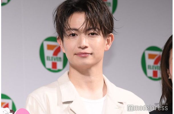 イベントに出席した綱啓永（C）モデルプレス