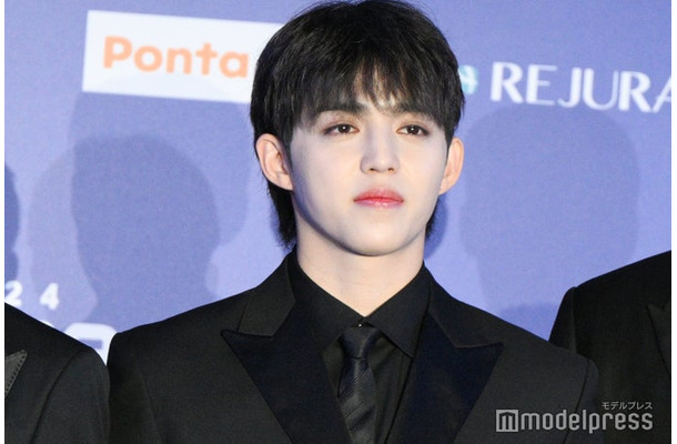 黒髪のエスクプス（C）モデルプレス