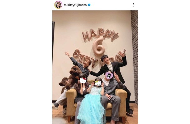 藤本美貴、次女が6歳に!家族集合お祝いSHOTに反響「成長してるね!」「シルエットがちっちゃいミキティ」
