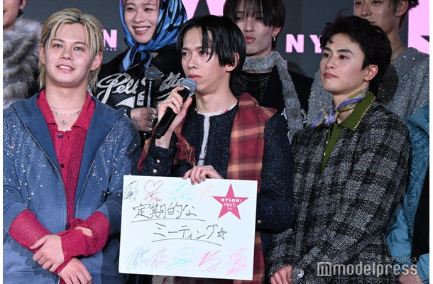 2026年挑戦したいことを発表するリョウガ（船津稜雅）（C）モデルプレス