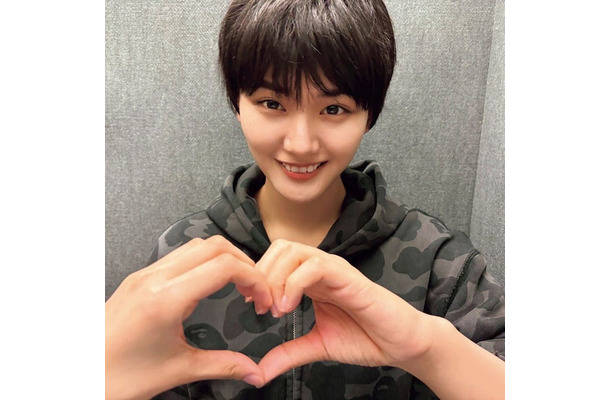 山崎天（撮影／井上梨名）「櫻坂46写真集 櫻撮（さくさつ）VOL.01」（提供写真）