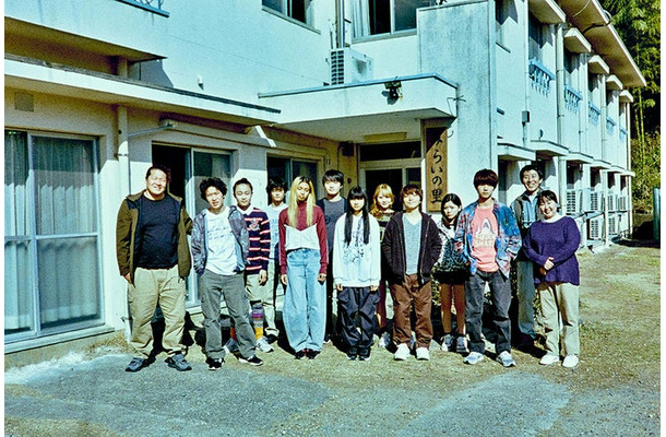 「四月の余白」場面写真（C）2025 N.R.E