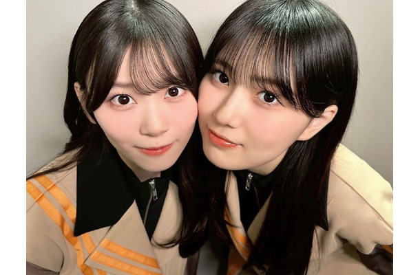 的野美青、山下瞳月「櫻坂46写真集 櫻撮(さくさつ)VOL.01」(提供写真)
