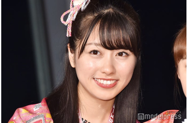 佐々木彩夏（C）モデルプレス